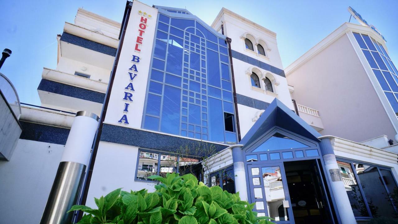 Hotel Bavaria Trogir Доньї-Сегет Екстер'єр фото