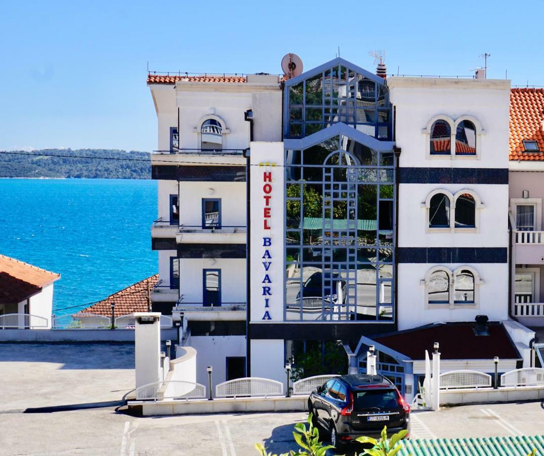 Hotel Bavaria Trogir Доньї-Сегет Екстер'єр фото